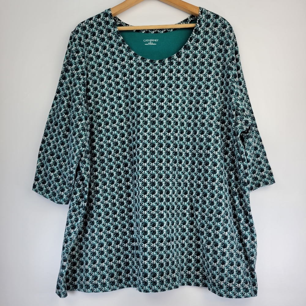 Catherines Teal and Black Top